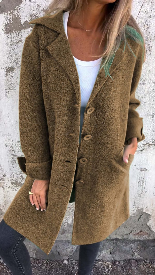 Aaliyah - Cozy Button Coat