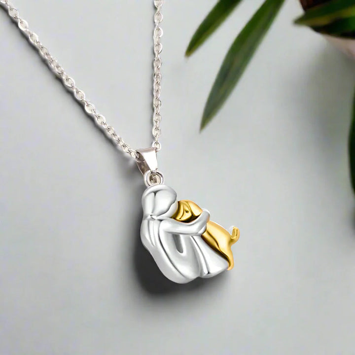 Rose & Mae | Dog Embrace Necklace