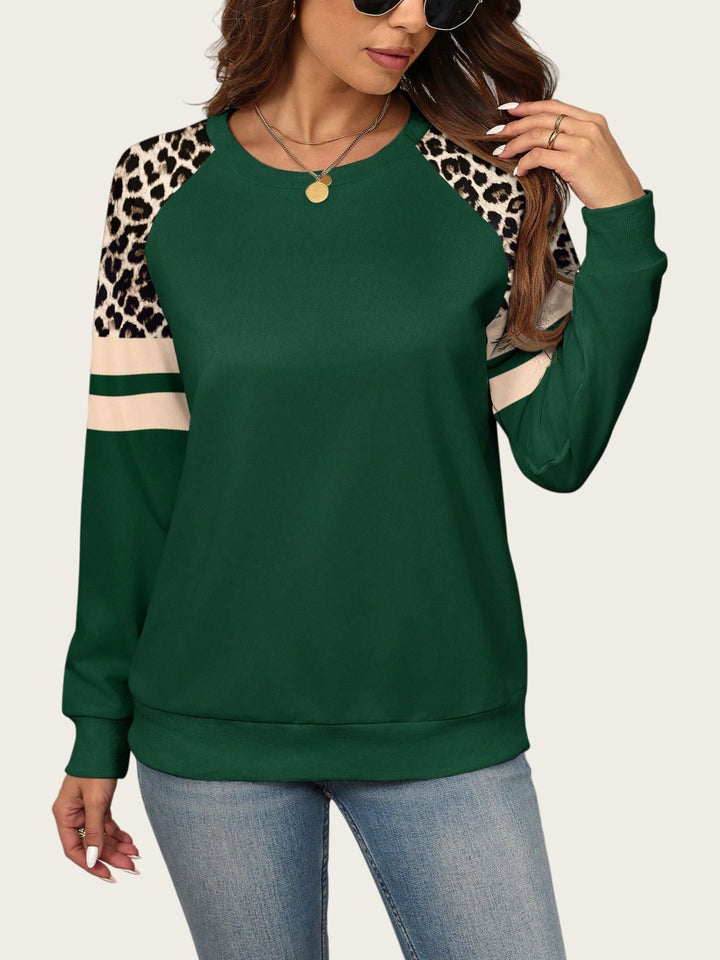 Eleanor™ | Chic Leopard Patch Sweatshirt