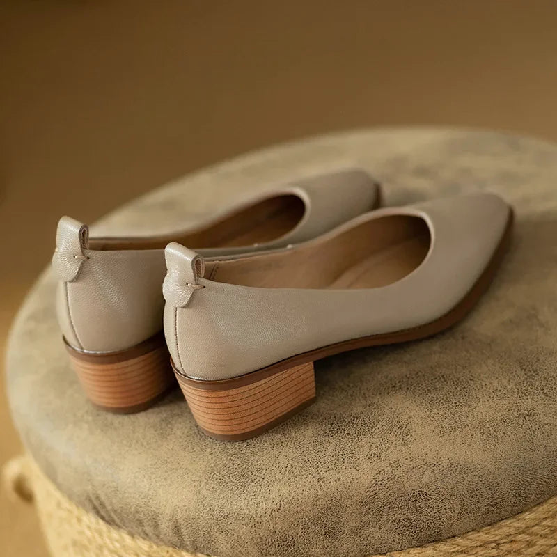 Helen™| Classic Pumps