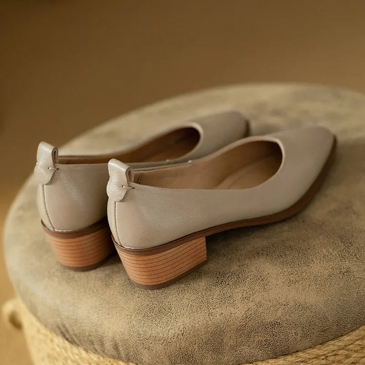 Helen™| Classic Pumps