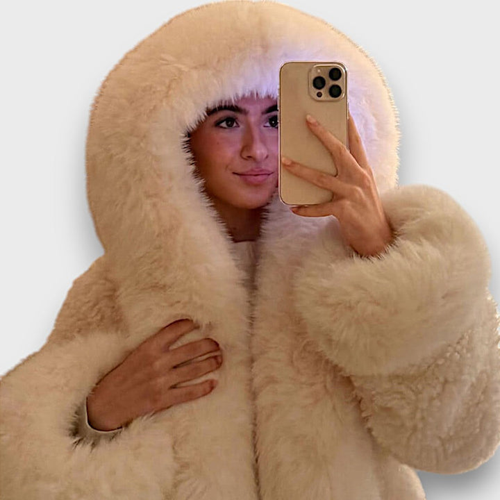 Noeline | Short Faux Fur Jacket With Hood