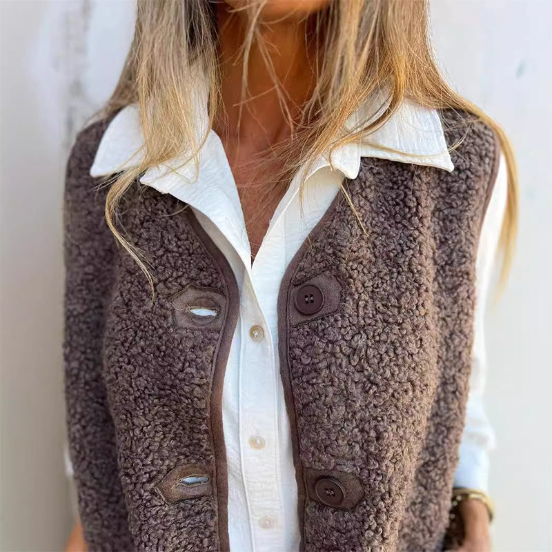 Zebby - Cozy Buttoned Vest